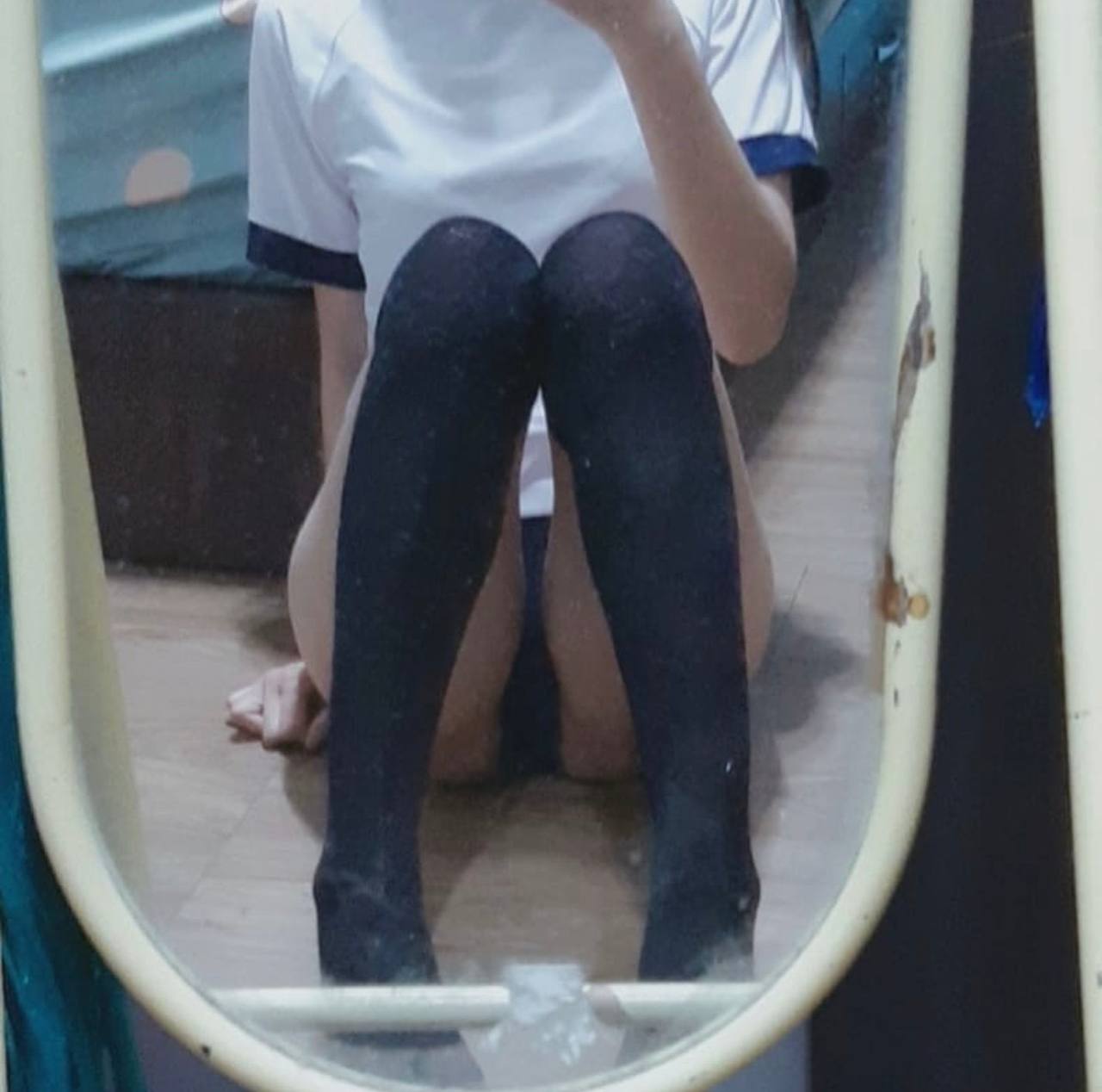 3P Creampie Petite 98 tuổi Contrast Bitch [MP4/470MB]